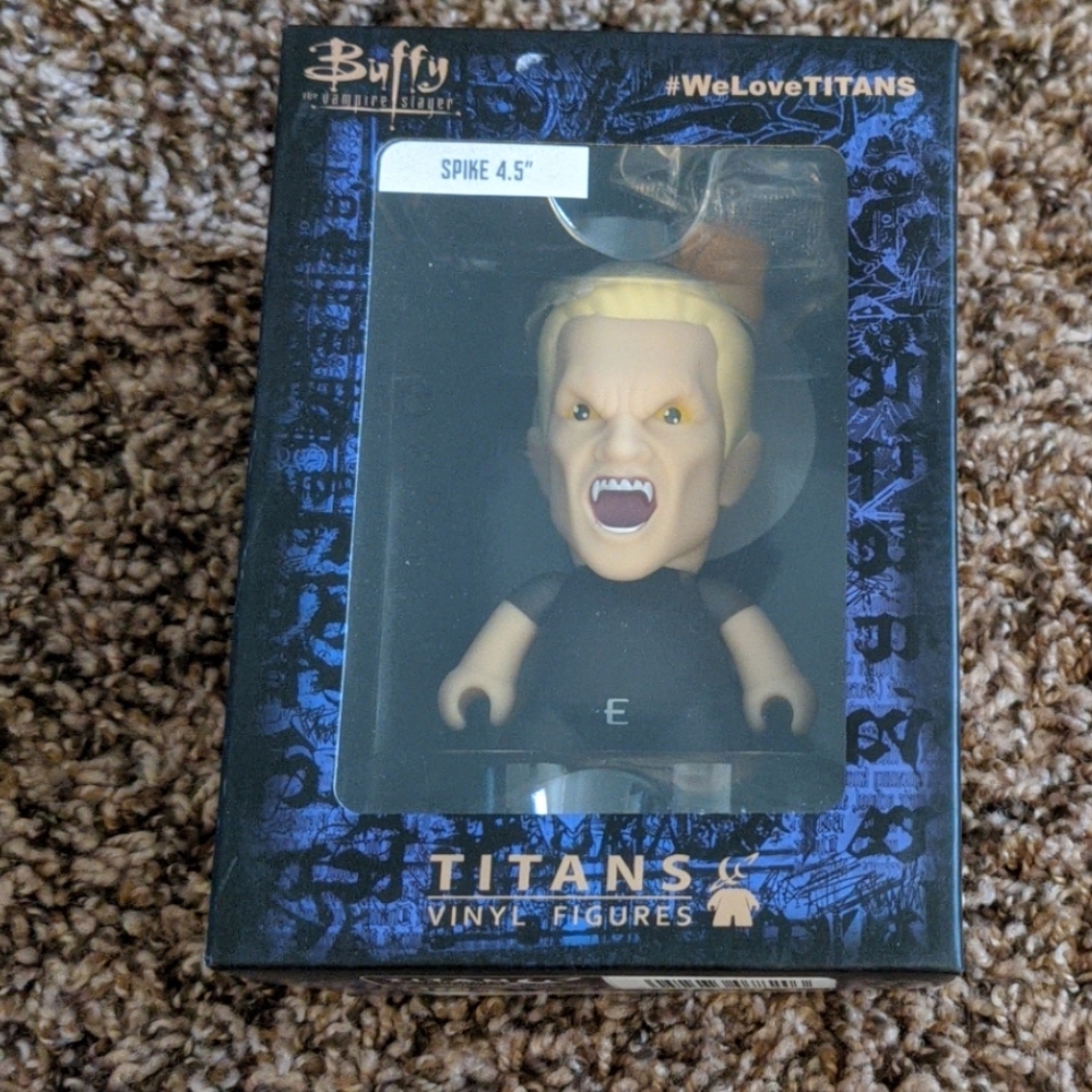 Spike vinyl figure